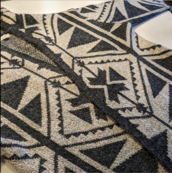 🩶 Debut Cotton Blend Long Line Open Front Hooded Geometric Aztec Cardigan, S/M - Picture 12 of 12
